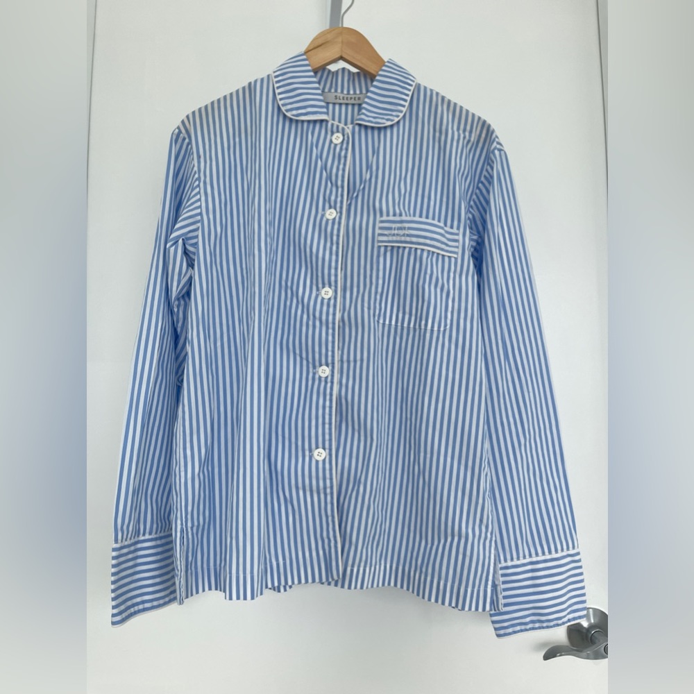 Sleeper brand jacket pajamas, light blue stripes, medium. Mint.